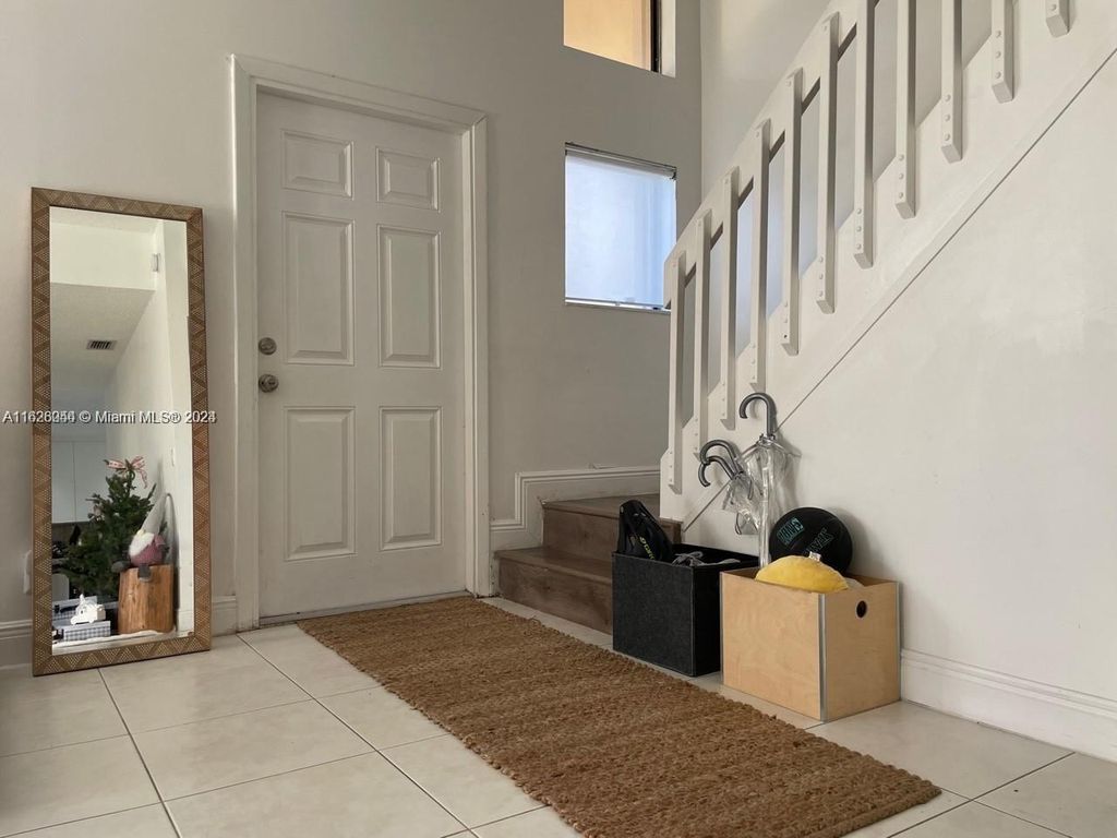 Photo of 501 RACQUET CLUB RD #63, Weston, FL 33326 (MLS # A11626044)