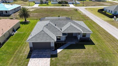 Photo of 314 NW 16, Cape Coral, FL 33993 (MLS # A12027091)
