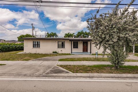3320 SW 97th Ave Miami FL 33165