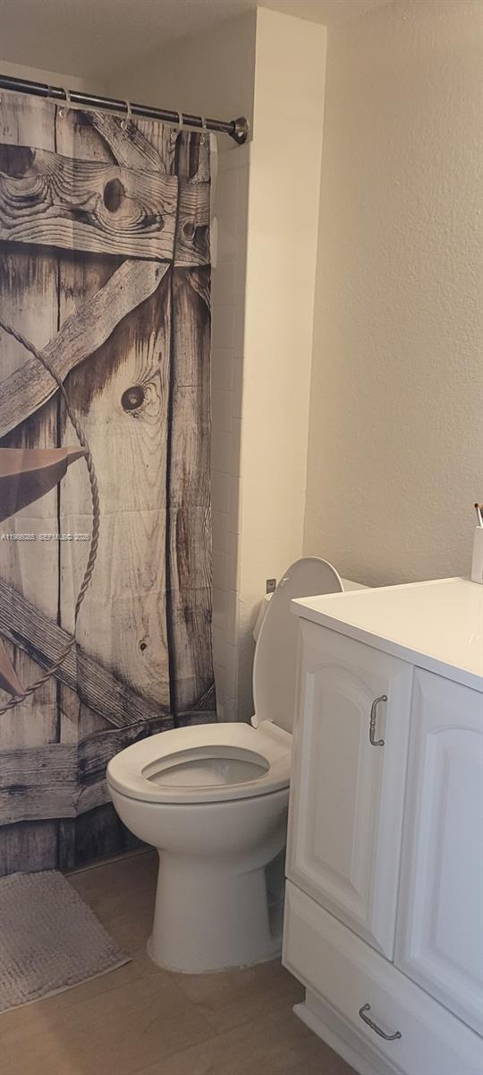 ISLES AT LAGO MAR CONDO - Residential Lease