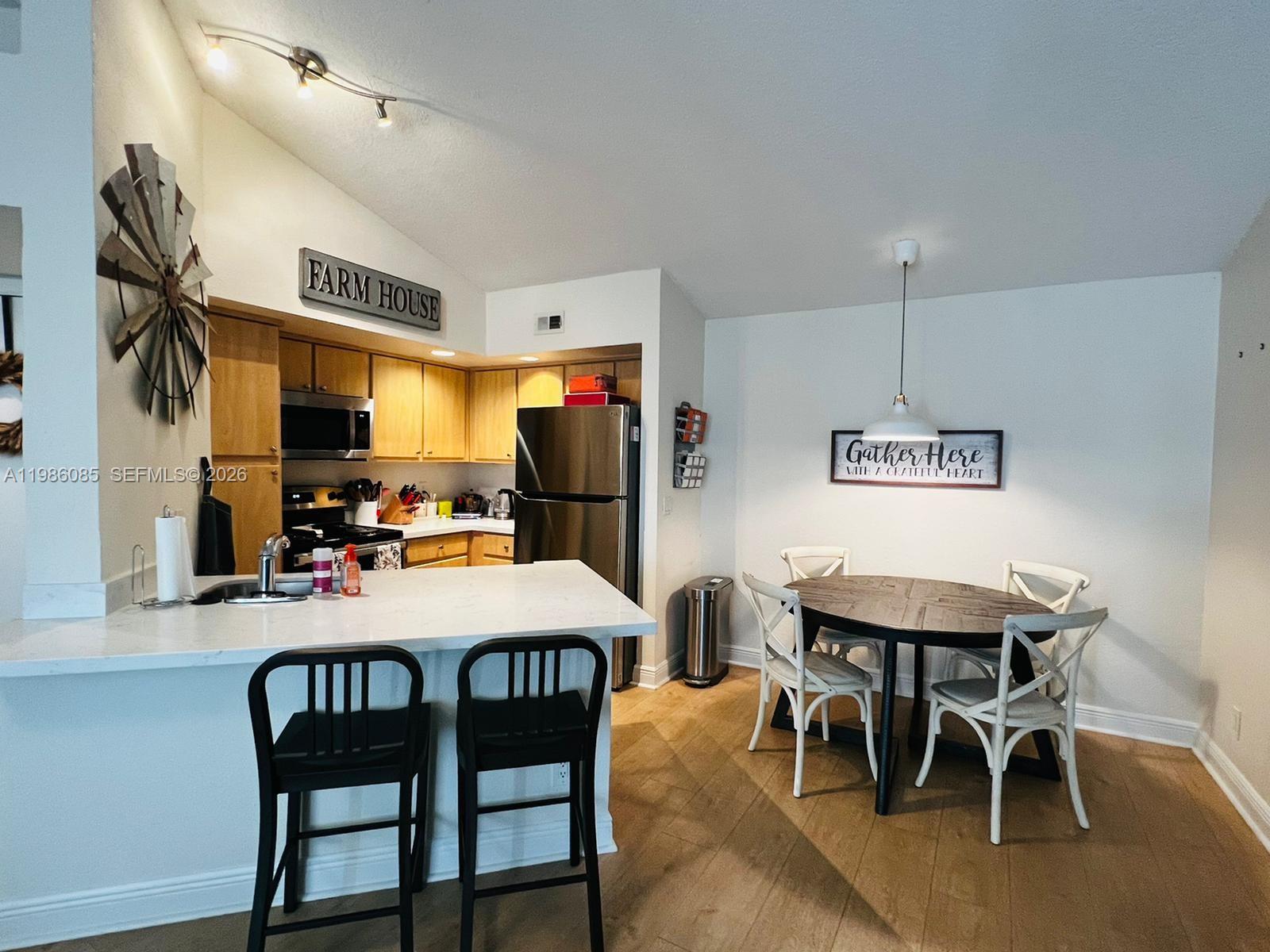 ISLES AT LAGO MAR CONDO - Residential Lease