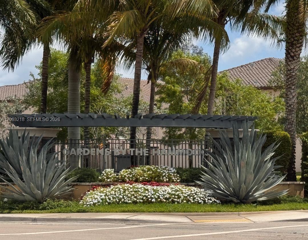 GARDEN ESTATES AT THE HAM - Residential