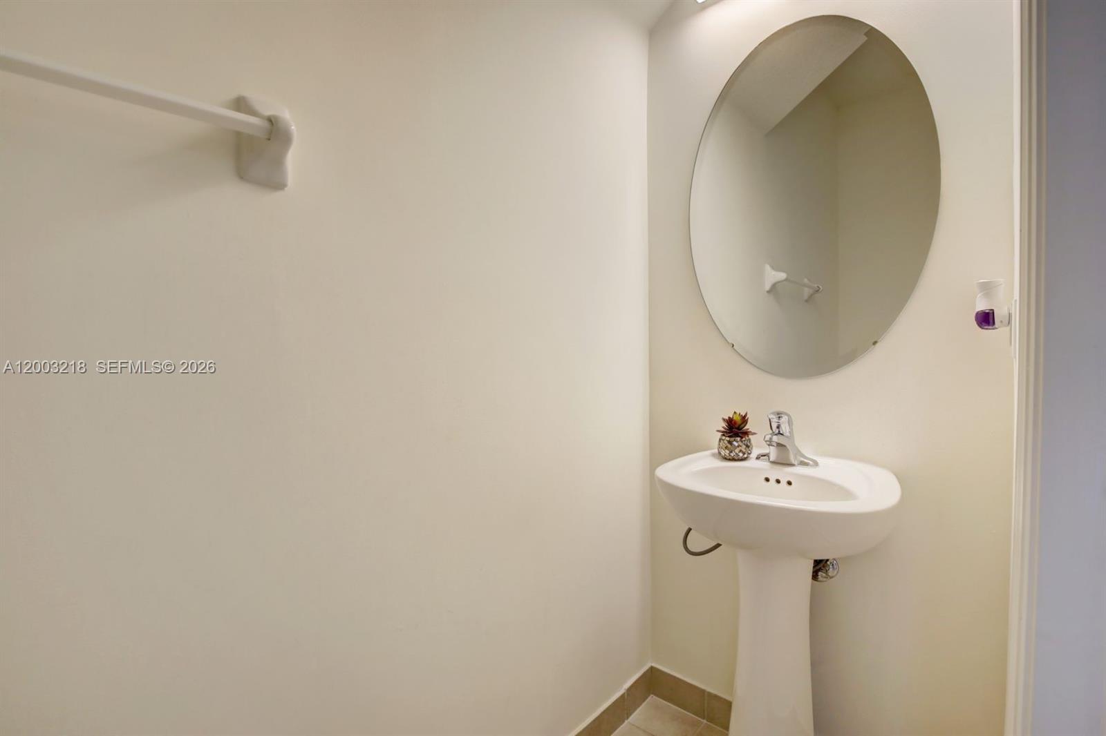 GARDEN ESTATES AT THE HAM - Residential