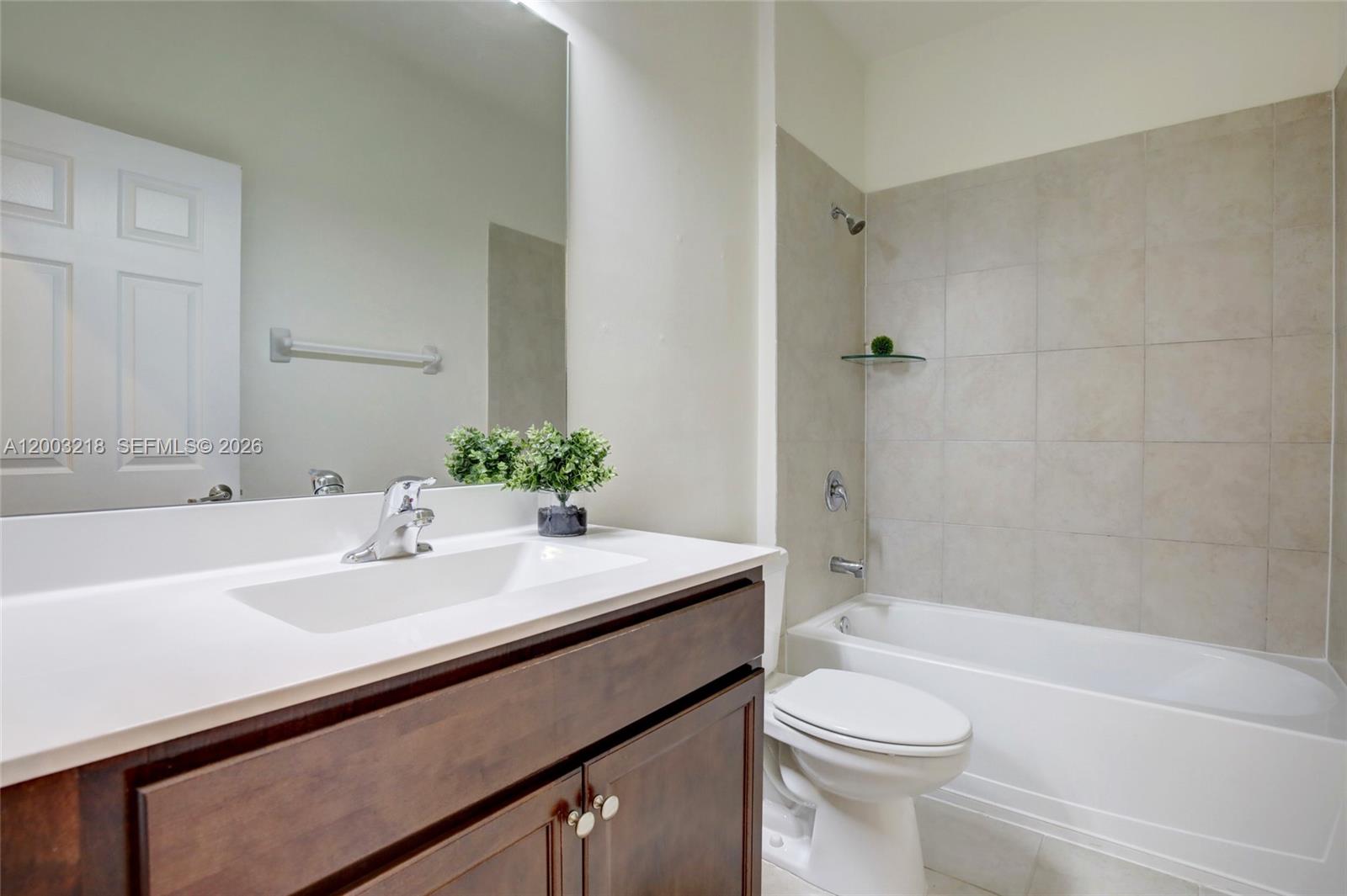 GARDEN ESTATES AT THE HAM - Residential