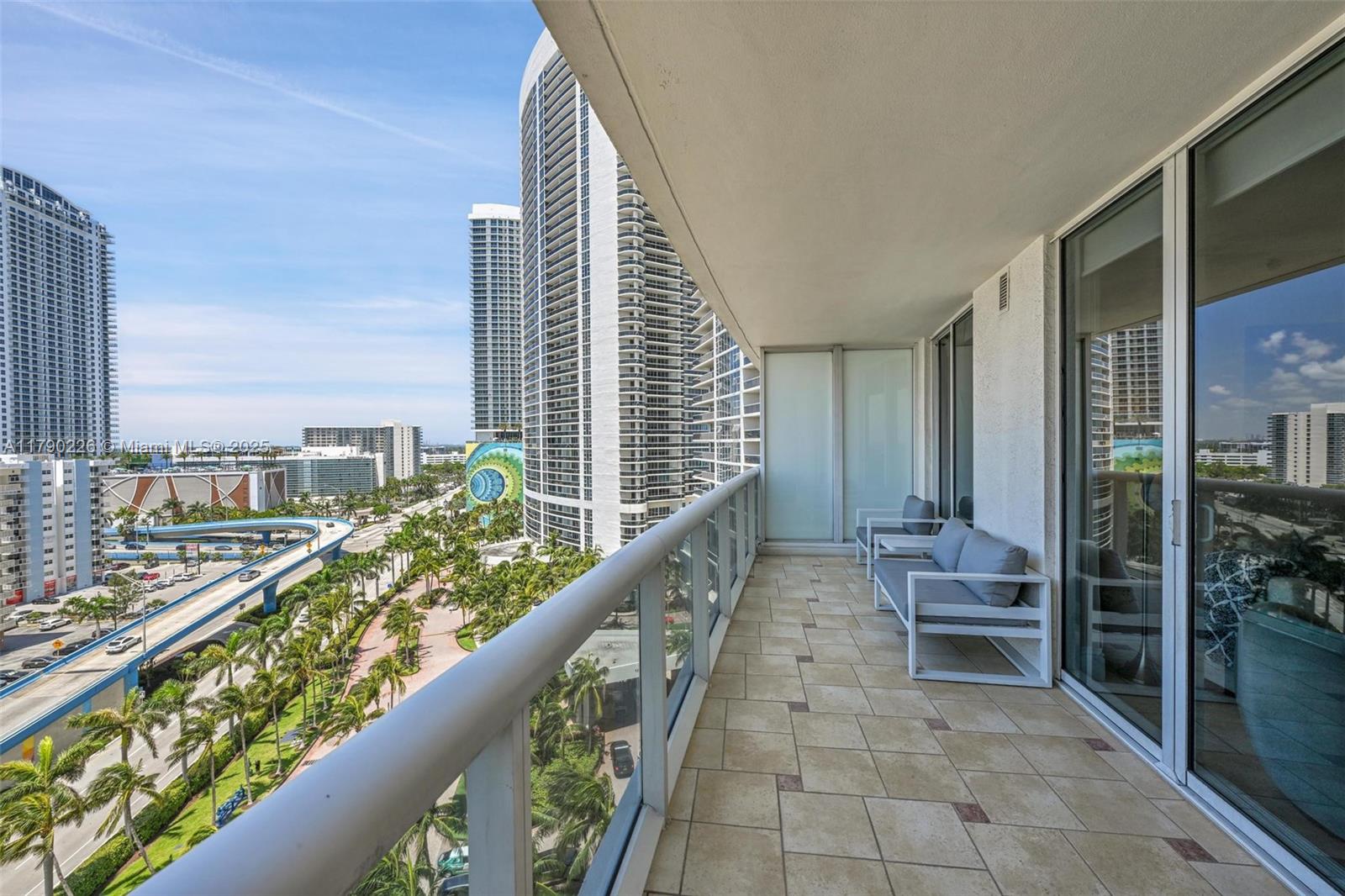 BEACH CLUB CONDO - Residential