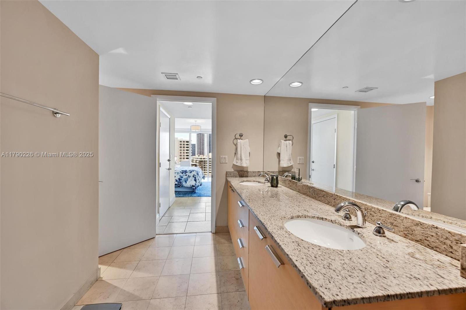 BEACH CLUB CONDO - Residential