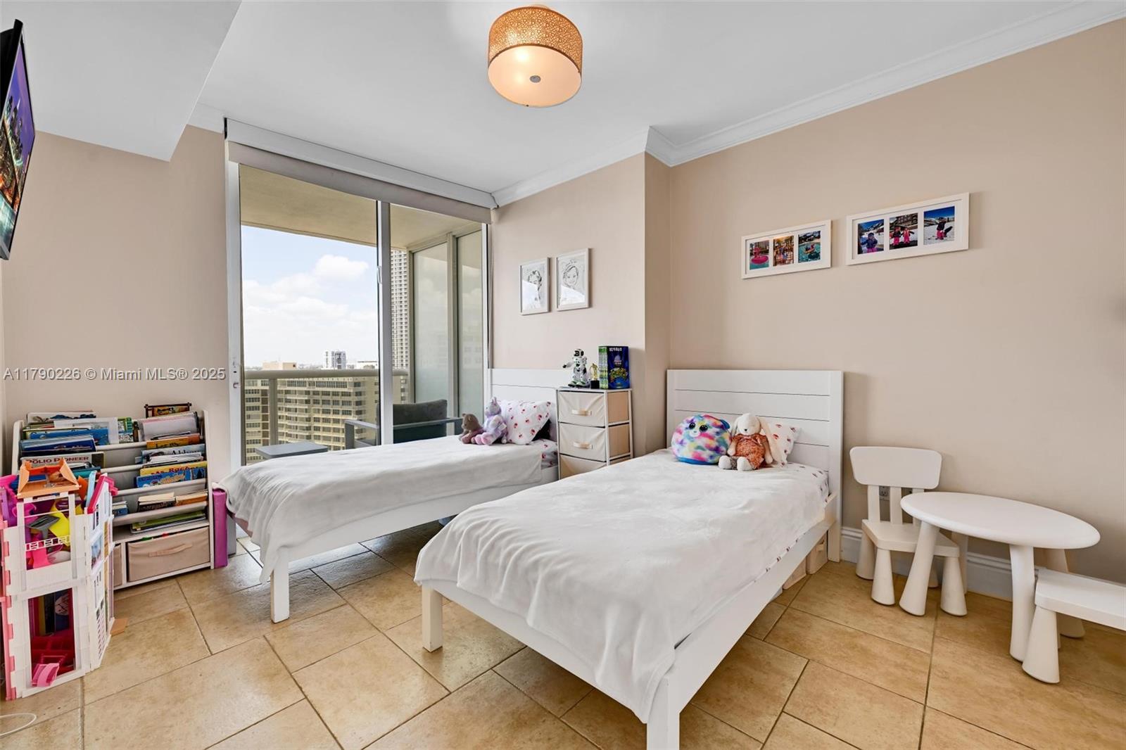 BEACH CLUB CONDO - Residential