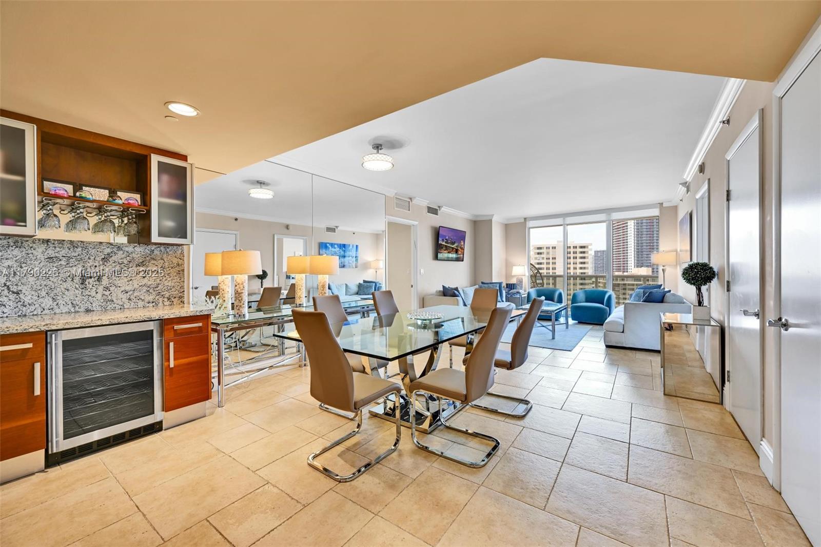 BEACH CLUB CONDO - Residential