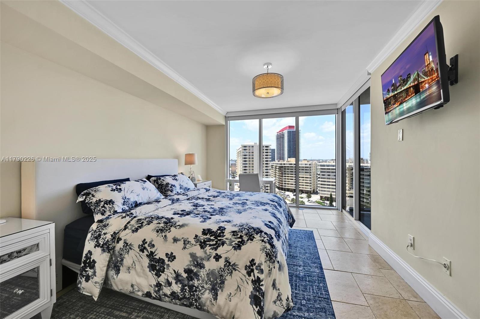 1850 S Ocean Dr 1208