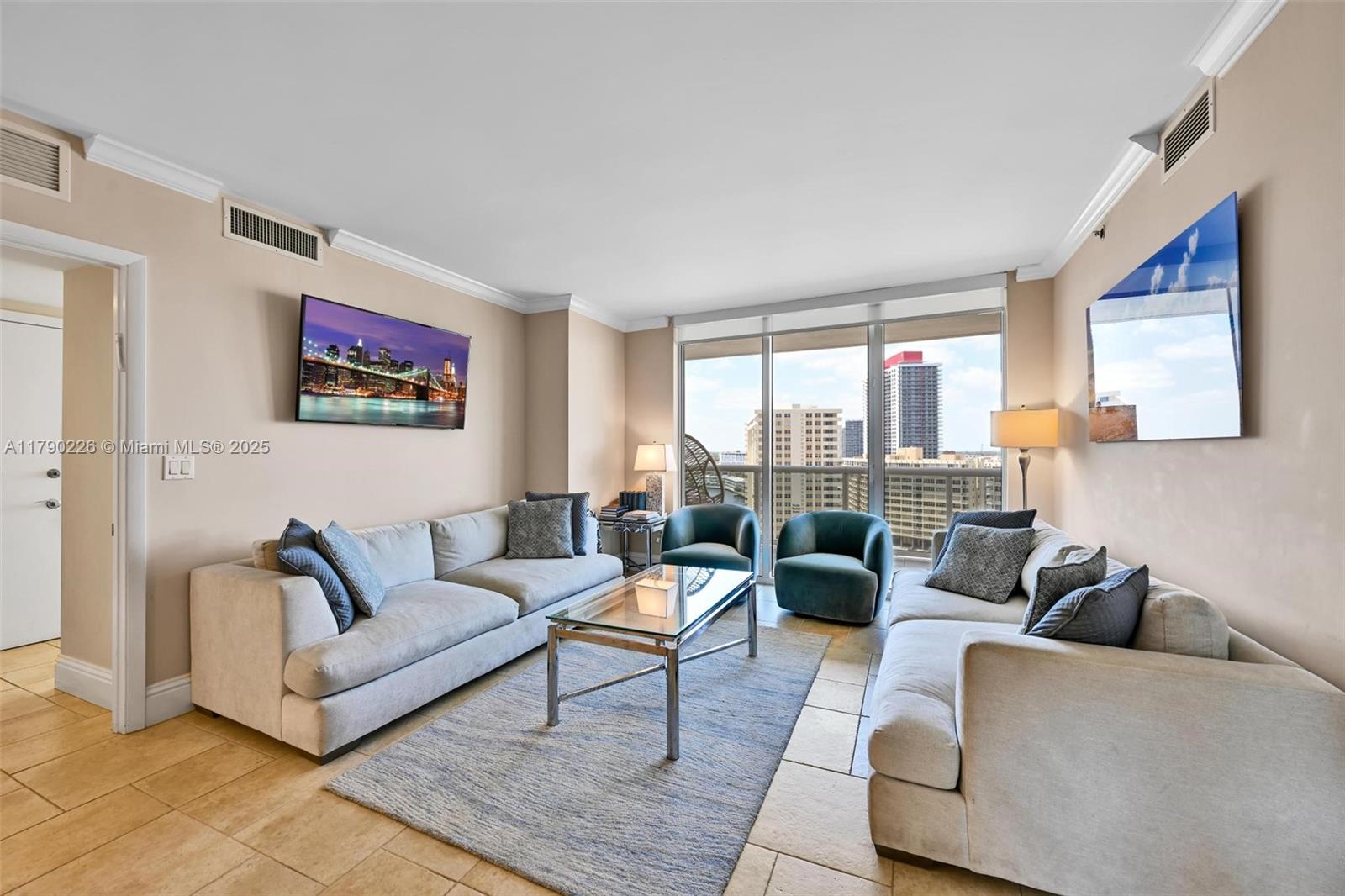 BEACH CLUB CONDO - Residential