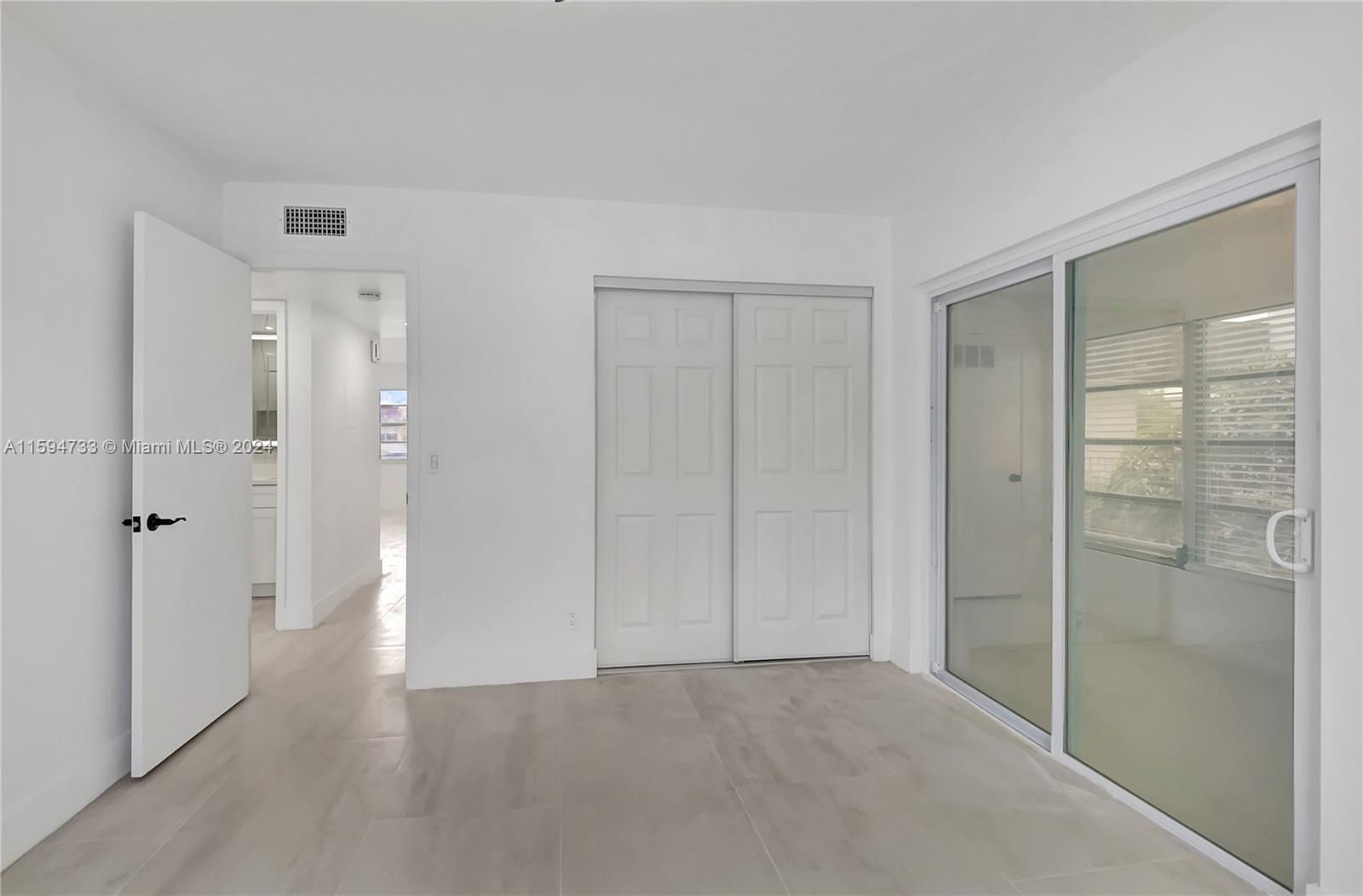 KINGS POINT NORMANDY COND - Residential