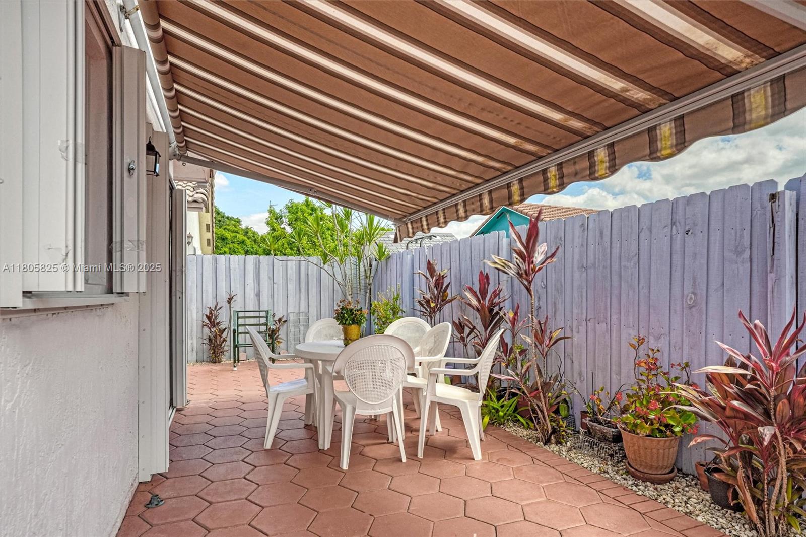 BRIGHTONS MEADOW TRACE - Residential