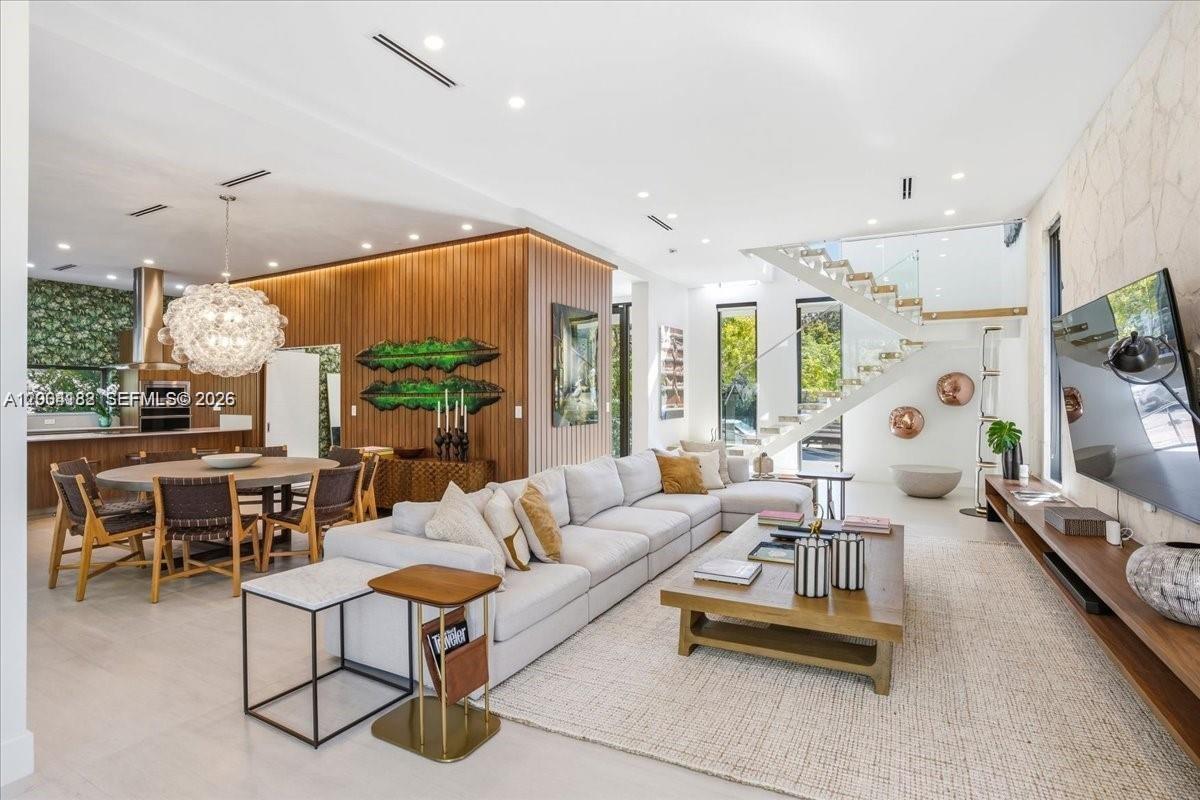 NAUTILUS SUB - Residential