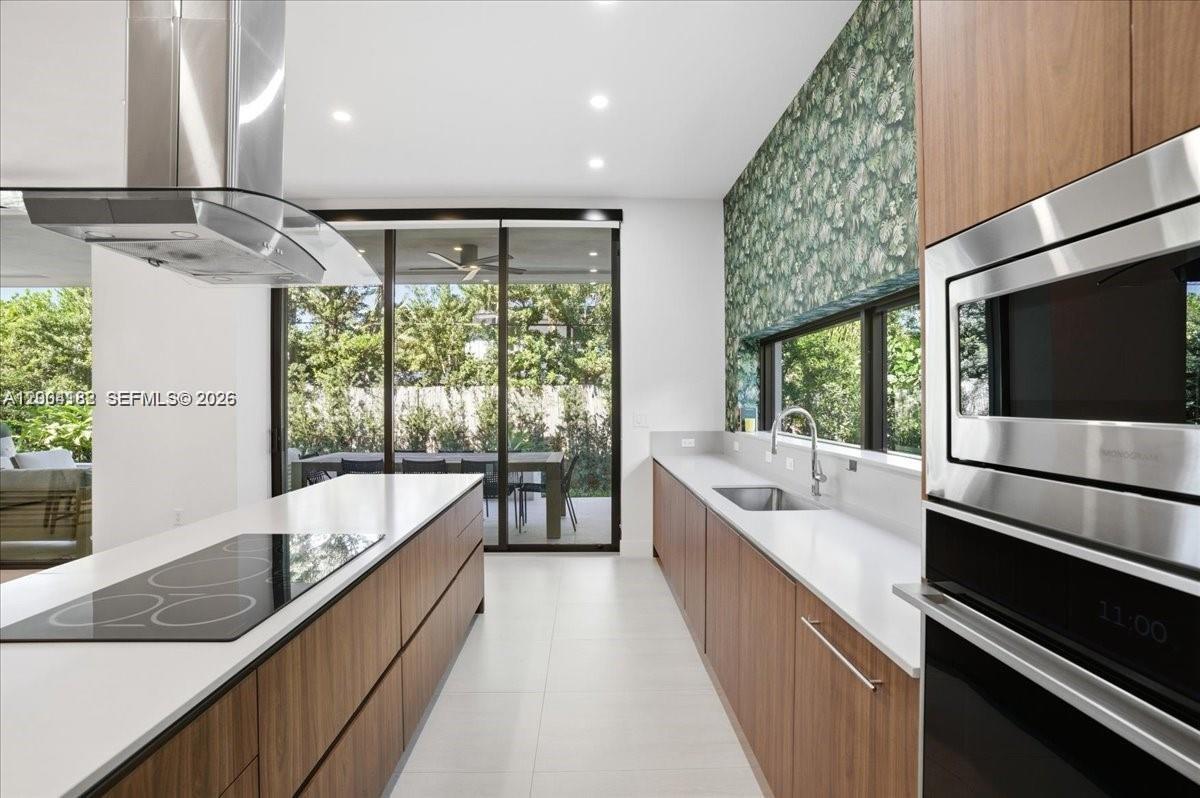 NAUTILUS SUB - Residential