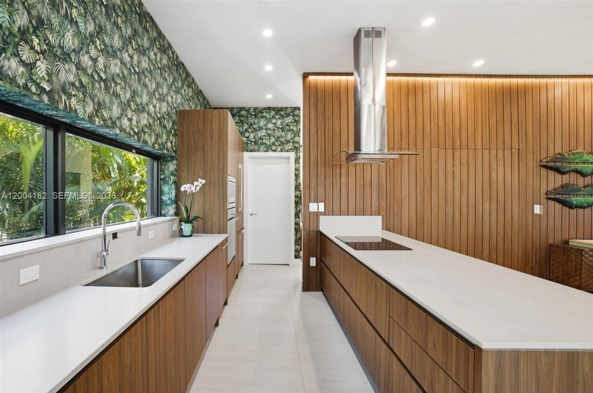 NAUTILUS SUB - Residential