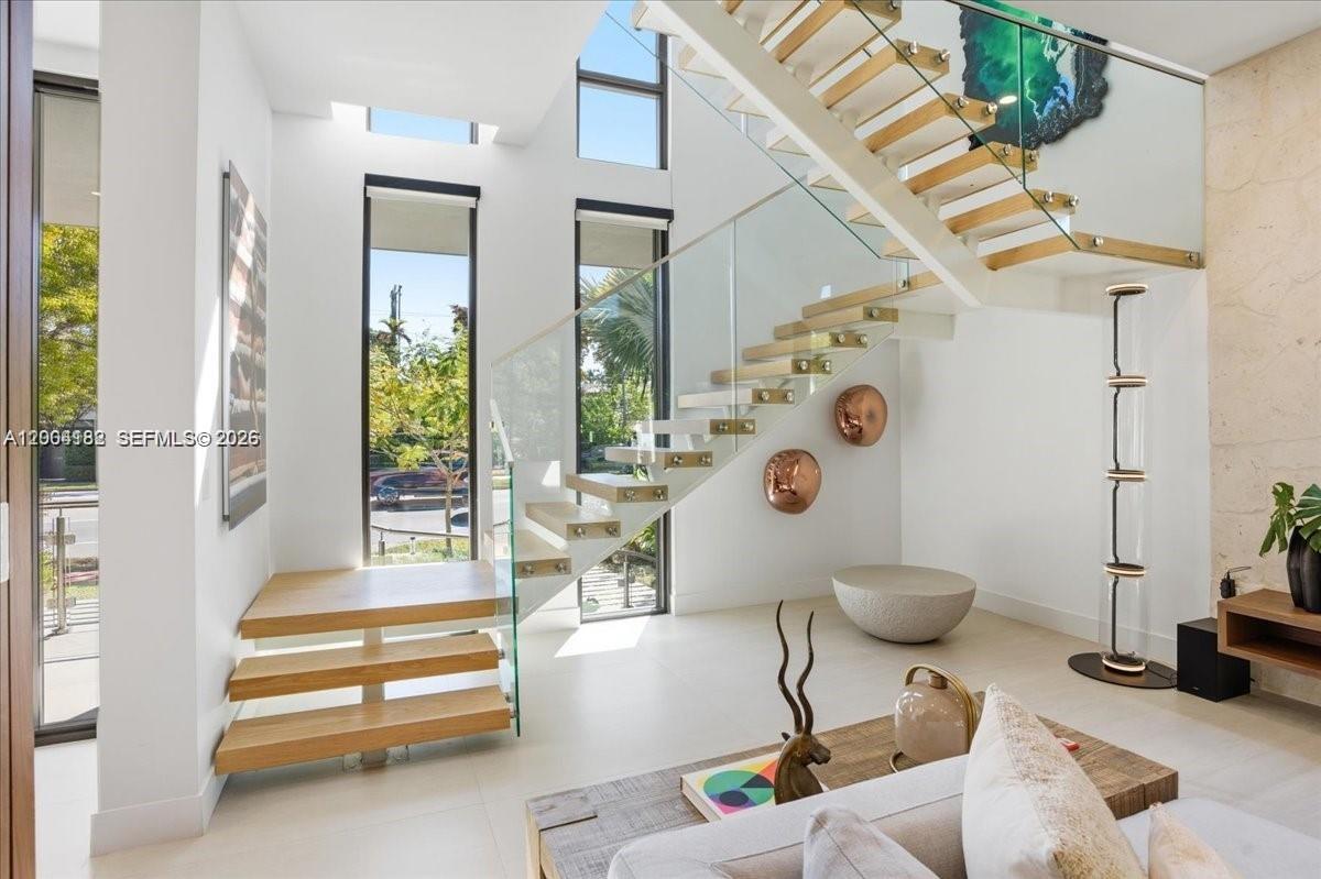 NAUTILUS SUB - Residential