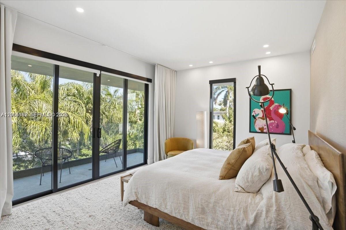 NAUTILUS SUB - Residential