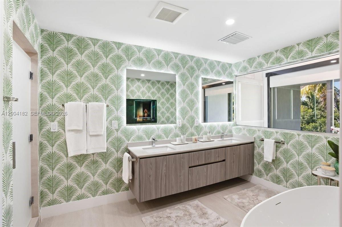 NAUTILUS SUB - Residential