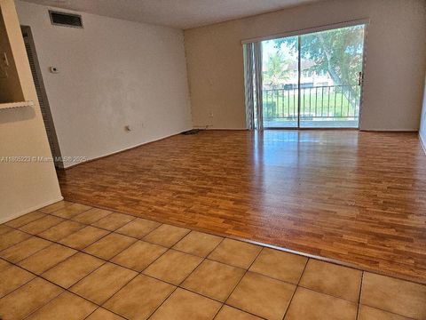 10373 N Kendall Dr H7 Miami FL 33176