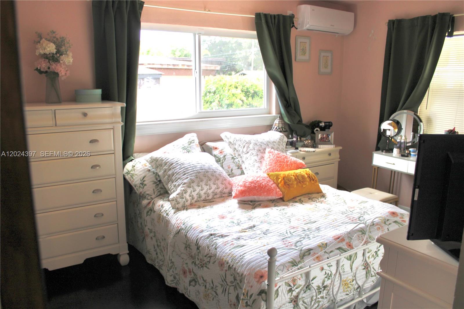 CORAL WAY VILLAGE SEC A P - Residential