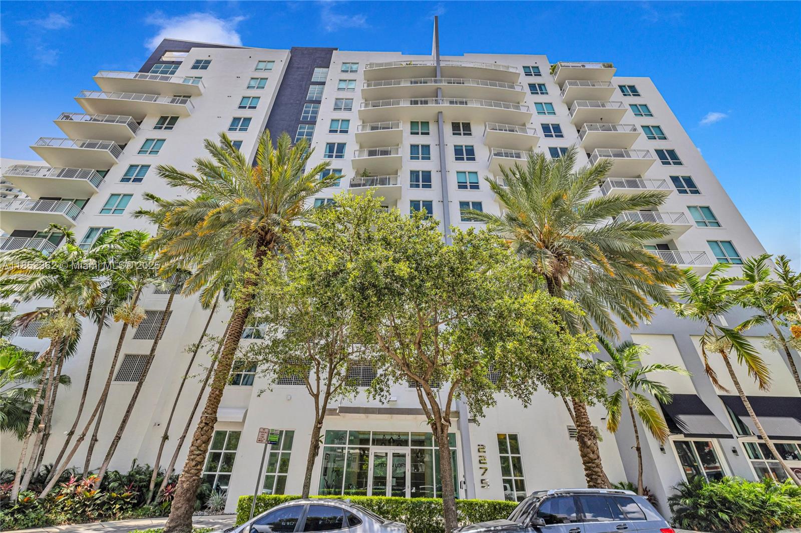 UPTOWN LOFTS CONDO - Residential