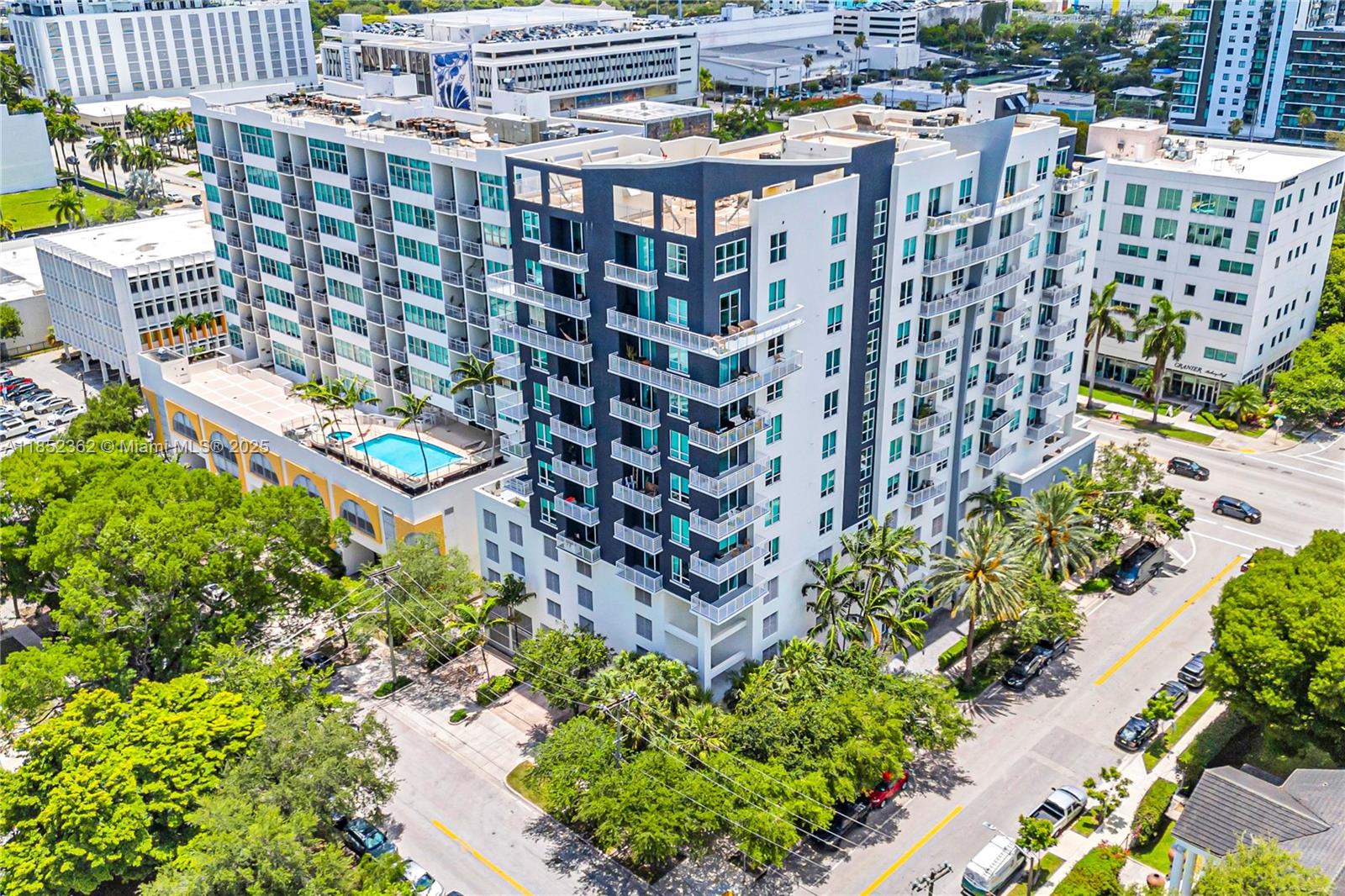 2275 Biscayne Blvd 504