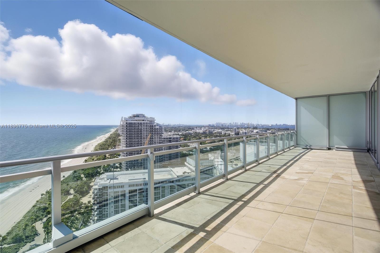 10295 Collins Ave 2207