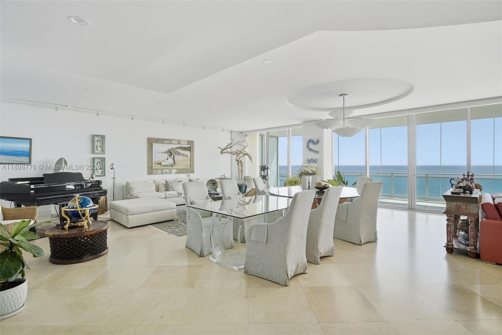 10295 Collins Ave 2207