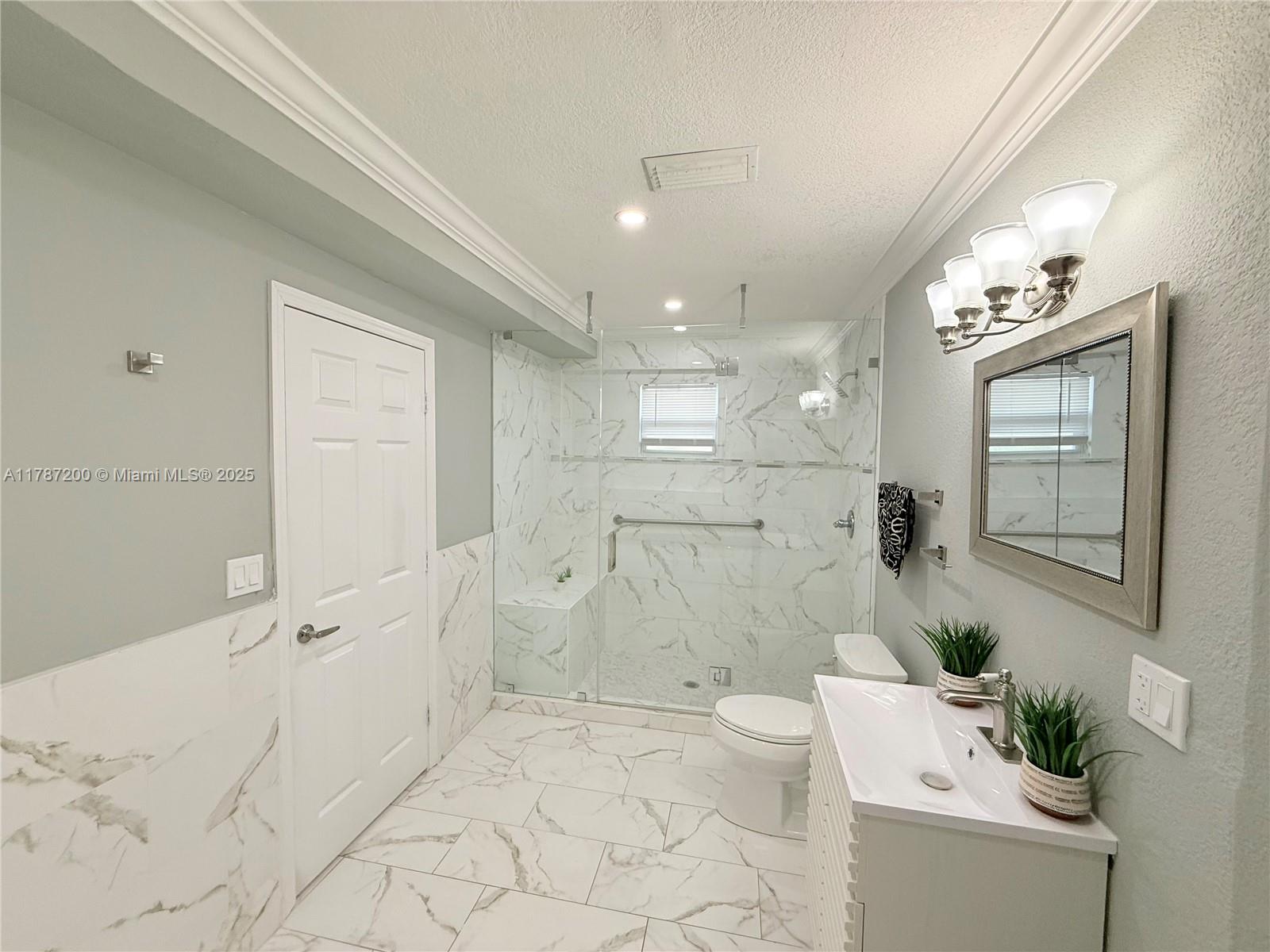 LINCOLN HEIGHTS RESUB - Residential