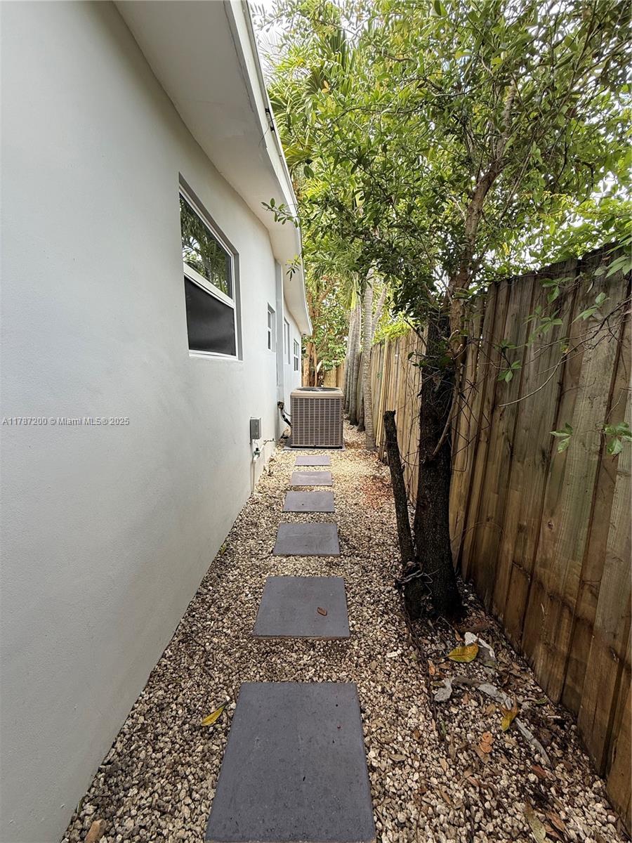 LINCOLN HEIGHTS RESUB - Residential