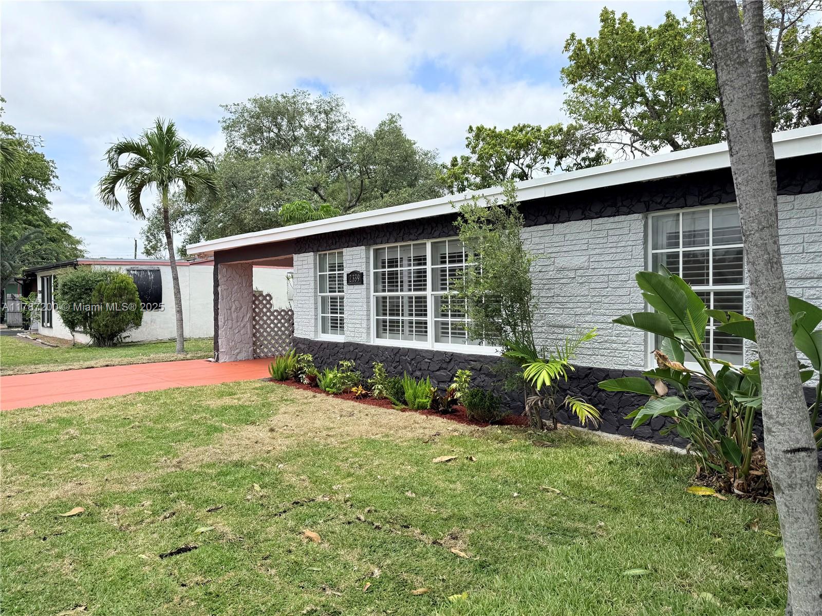 LINCOLN HEIGHTS RESUB - Residential