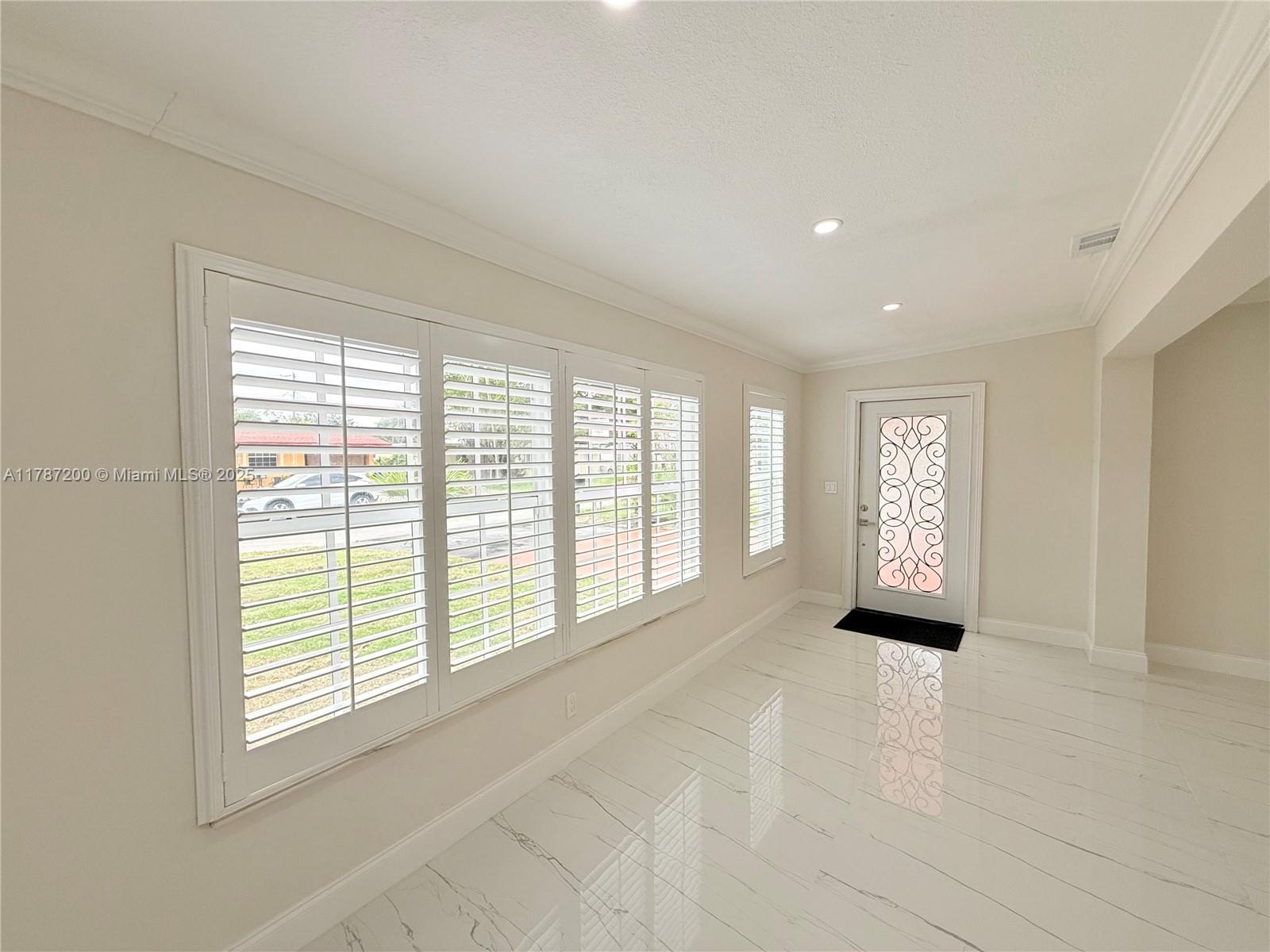 LINCOLN HEIGHTS RESUB - Residential