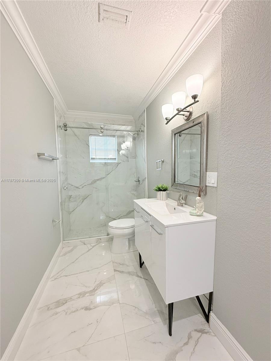 LINCOLN HEIGHTS RESUB - Residential