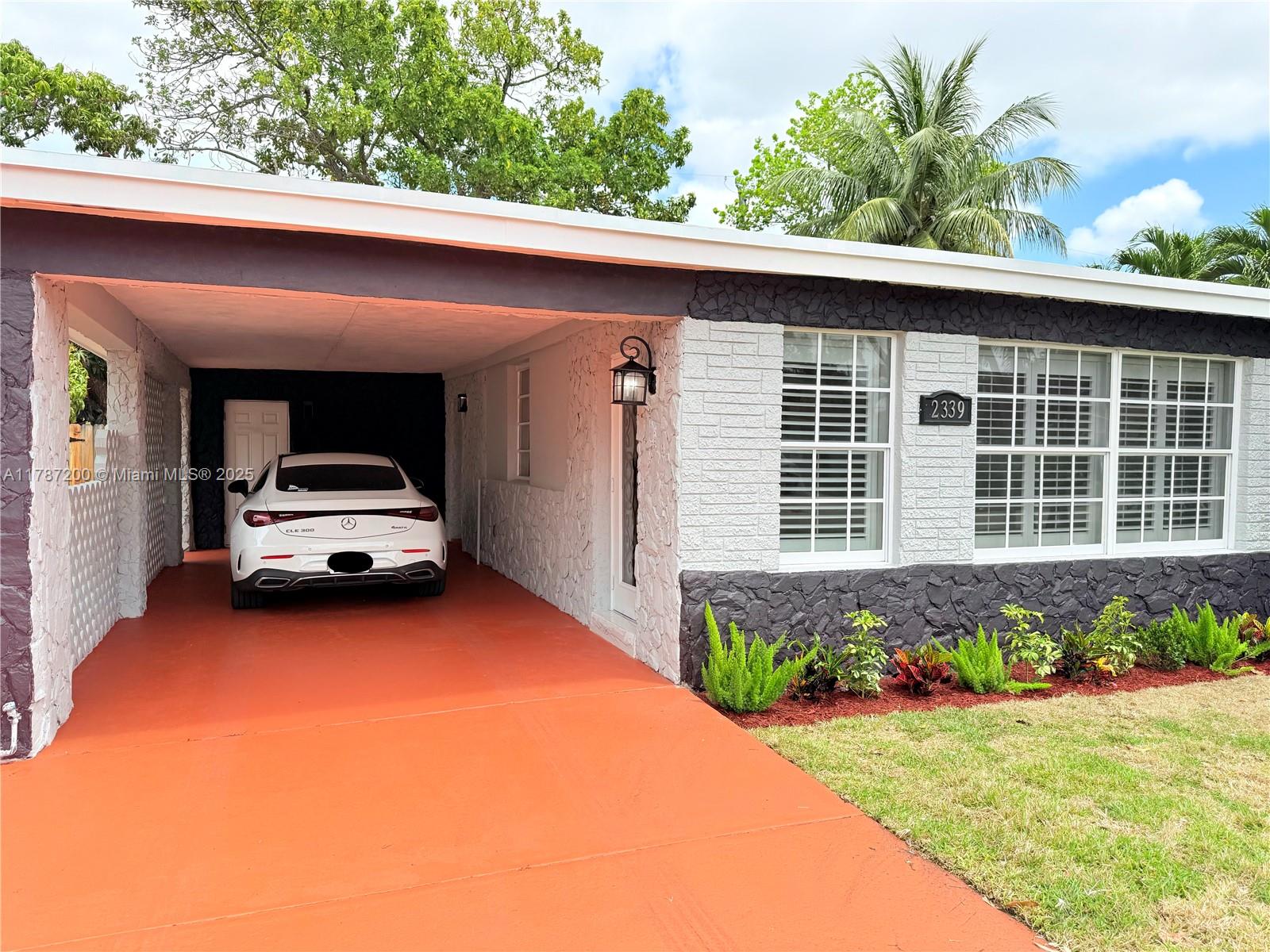 LINCOLN HEIGHTS RESUB - Residential