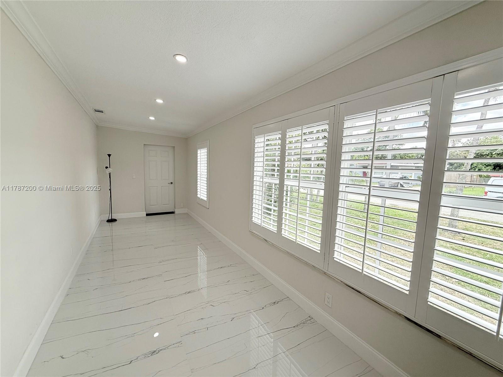 LINCOLN HEIGHTS RESUB - Residential