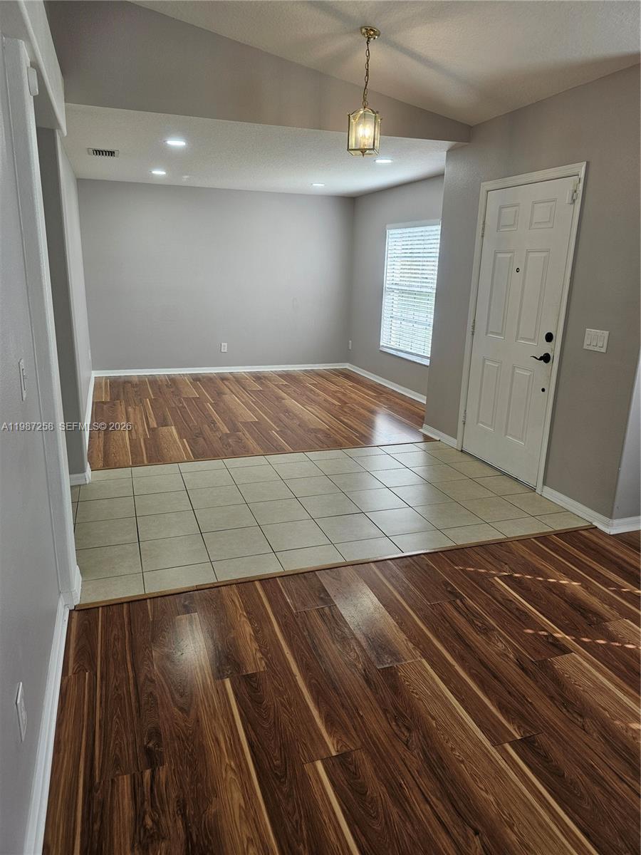 PORT ST LUCIE SECTION 8 - Residential