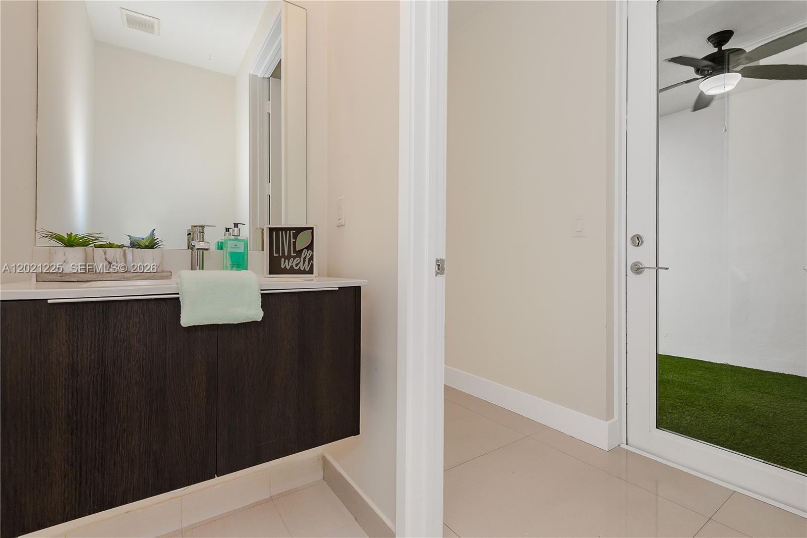 LANDMARK AT DORAL CENTRAL - Residential