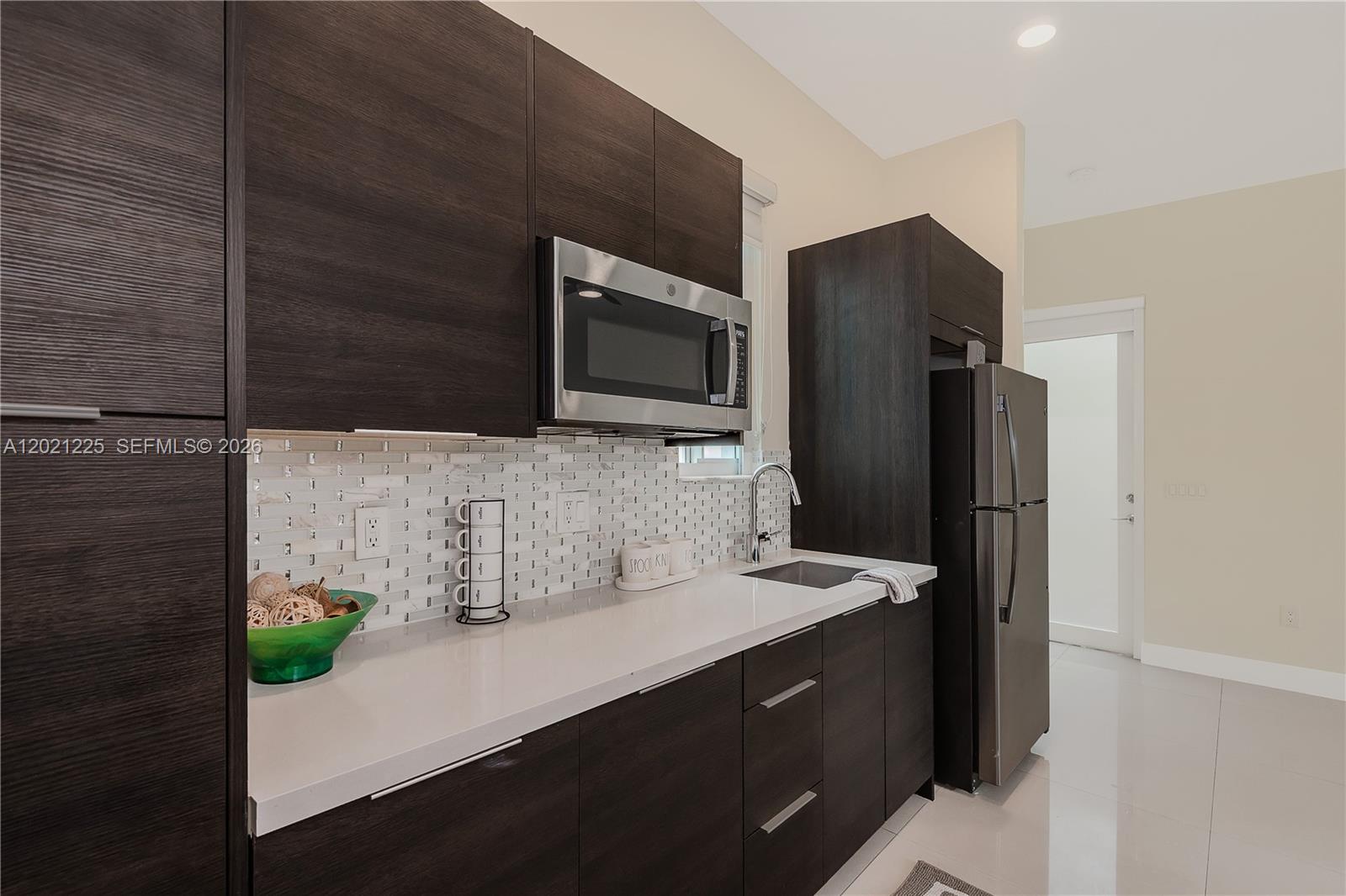 LANDMARK AT DORAL CENTRAL - Residential
