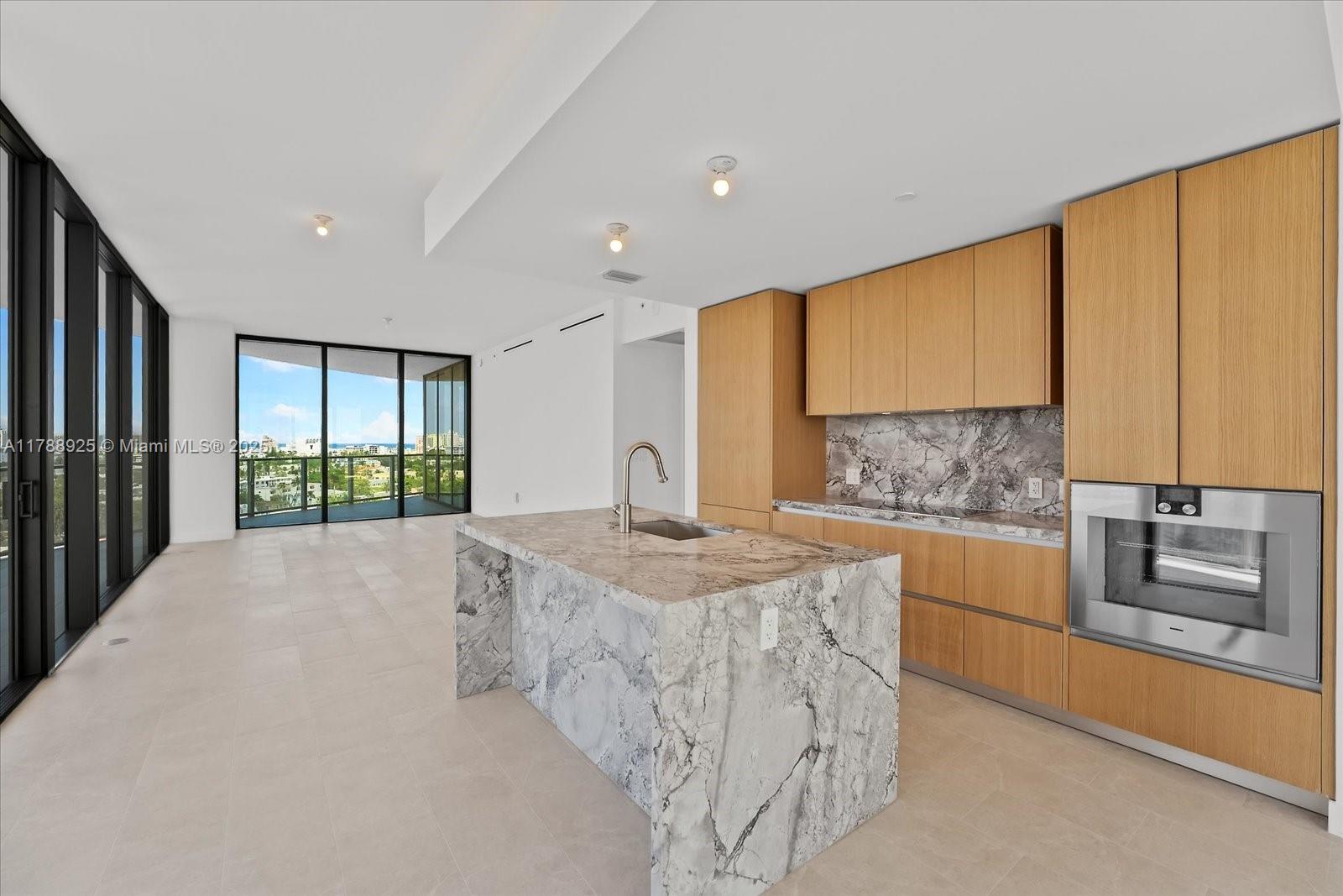 Rental Property at 500 Alton Rd 1105, Miami Beach, Miami-Dade County, Florida - Bedrooms: 2 
Bathrooms: 3  - $13,500 MO.