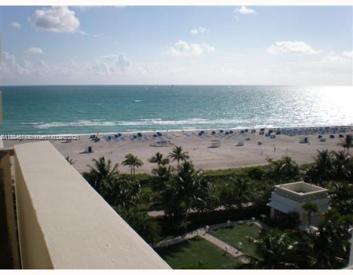 1623 Collins Ave PH1012