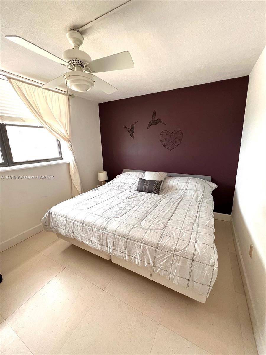 THE GEORGIAN CONDO - Residential Lease