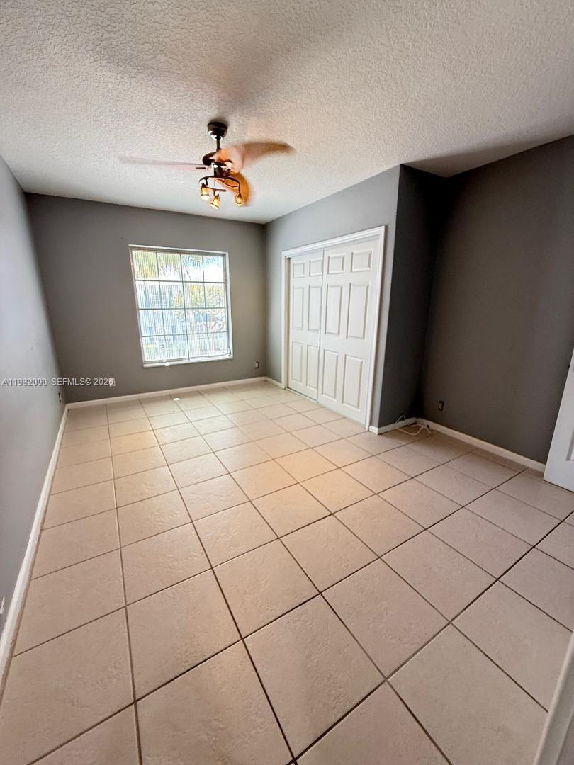 IMPERIAL POINT COLONNADES - Residential Lease