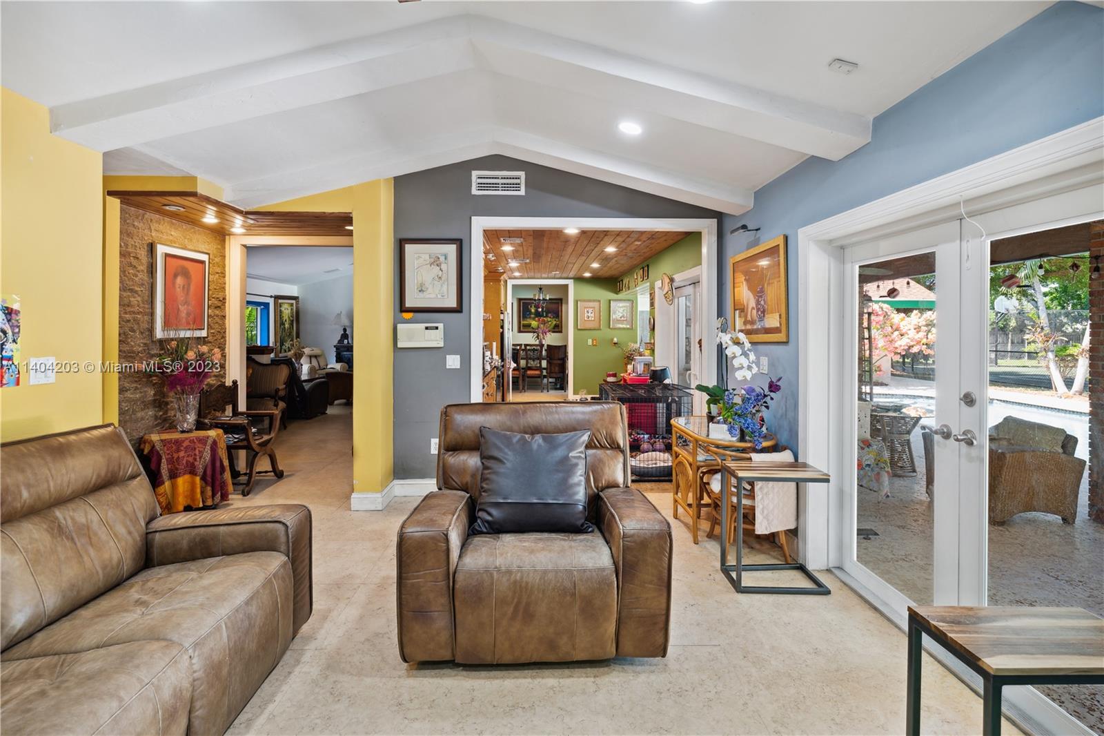 SUSANS PARK ESTATES - Residential