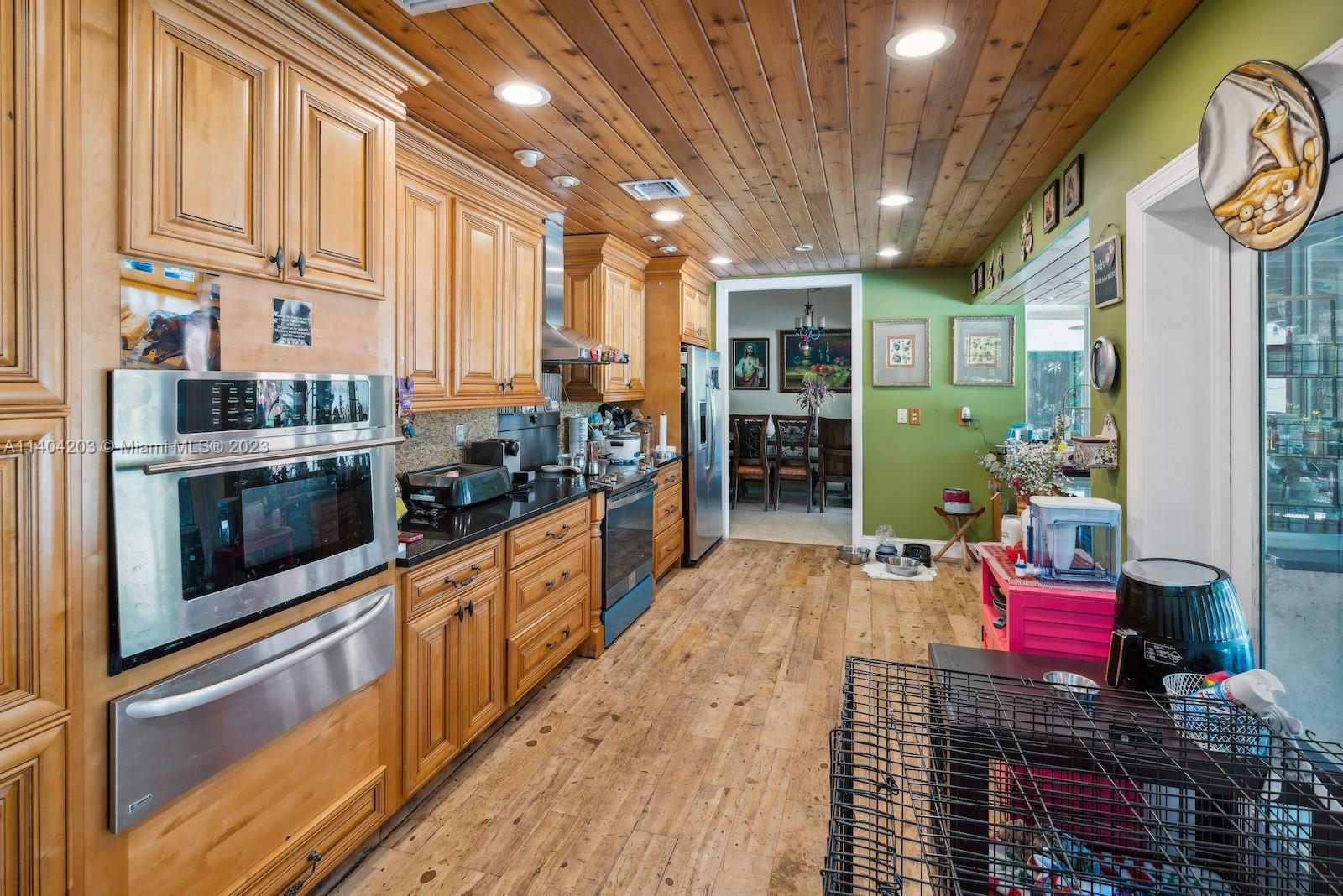 SUSANS PARK ESTATES - Residential