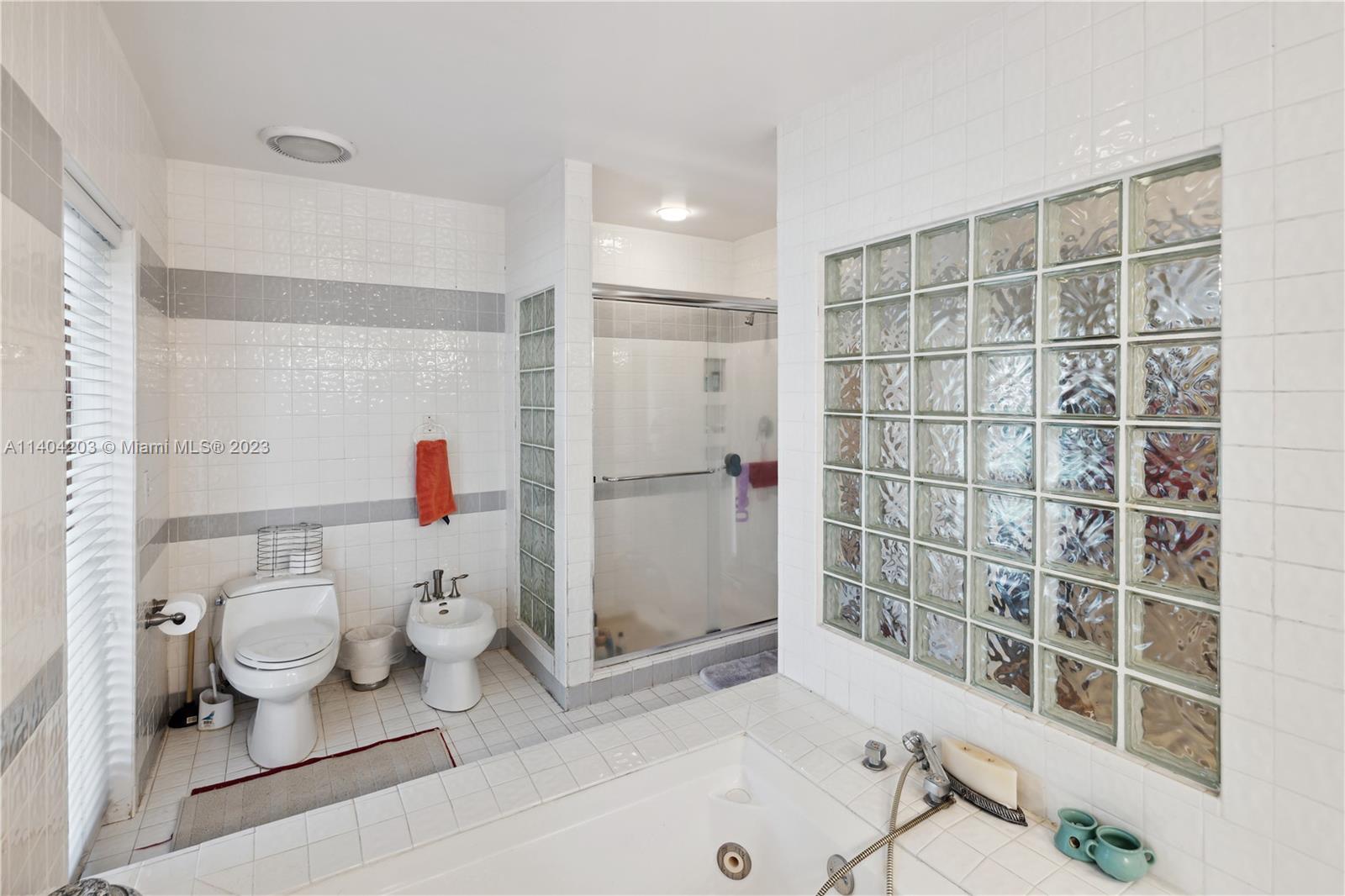 SUSANS PARK ESTATES - Residential