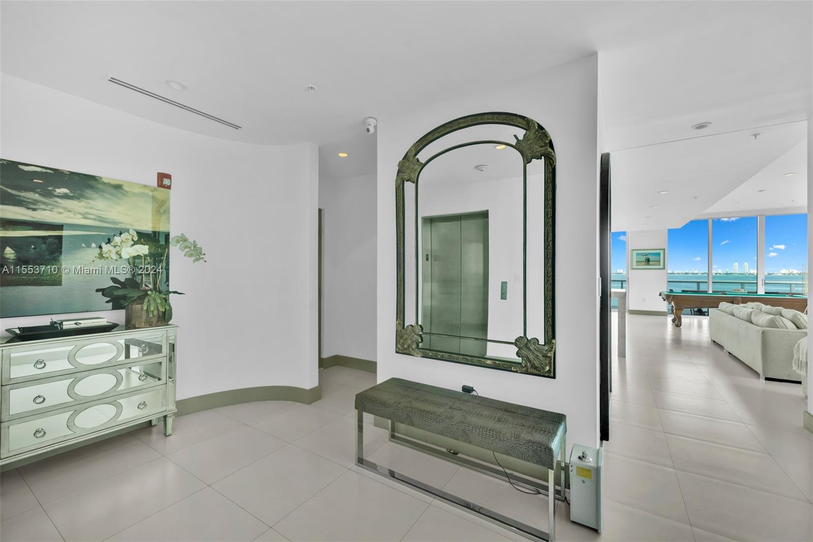 IOS ON THE BAY CONDO - Residential