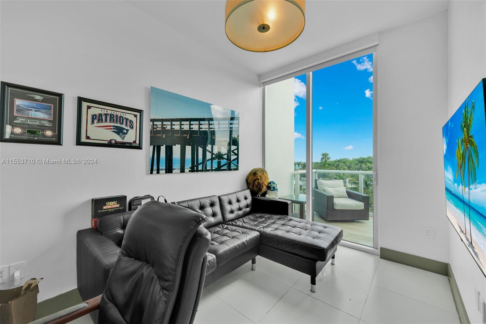 IOS ON THE BAY CONDO - Residential