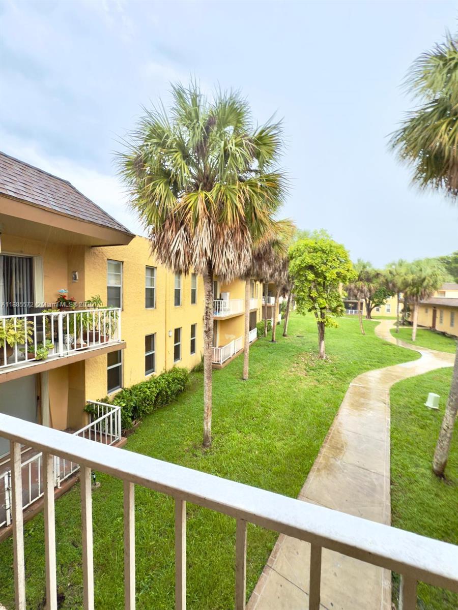 KENDALL HEIGHTS CONDO - Residential