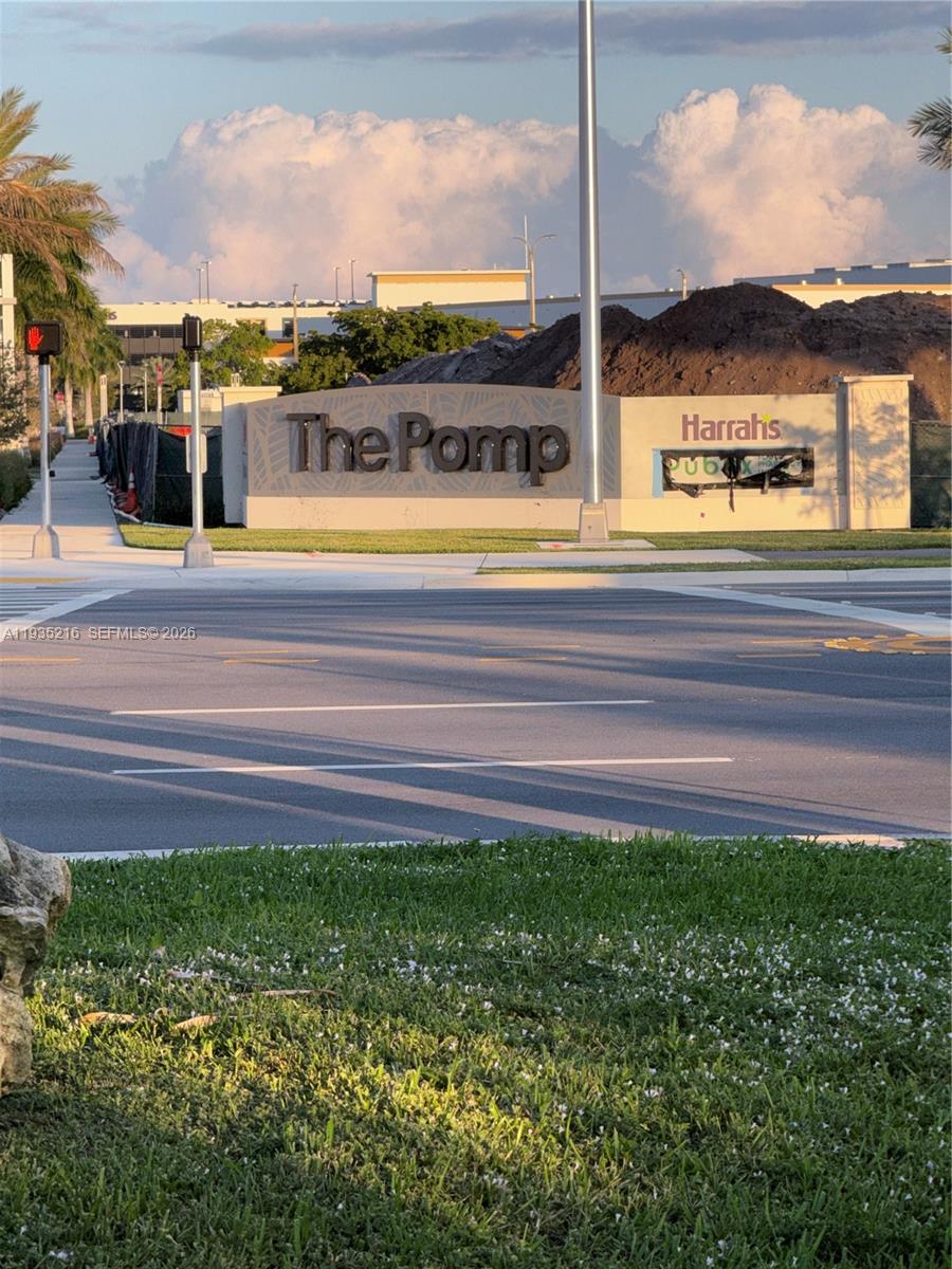 NO 12 PALM-AIRE COUNTRY C - Residential