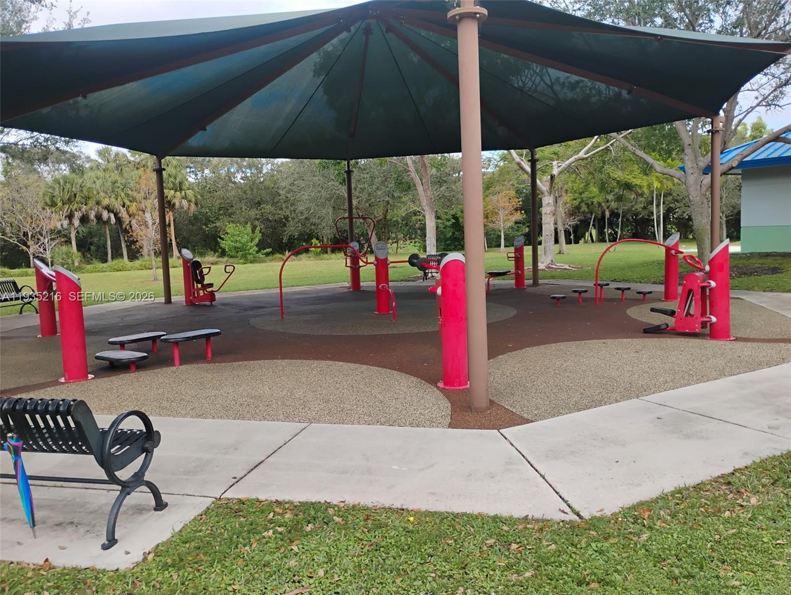 NO 12 PALM-AIRE COUNTRY C - Residential